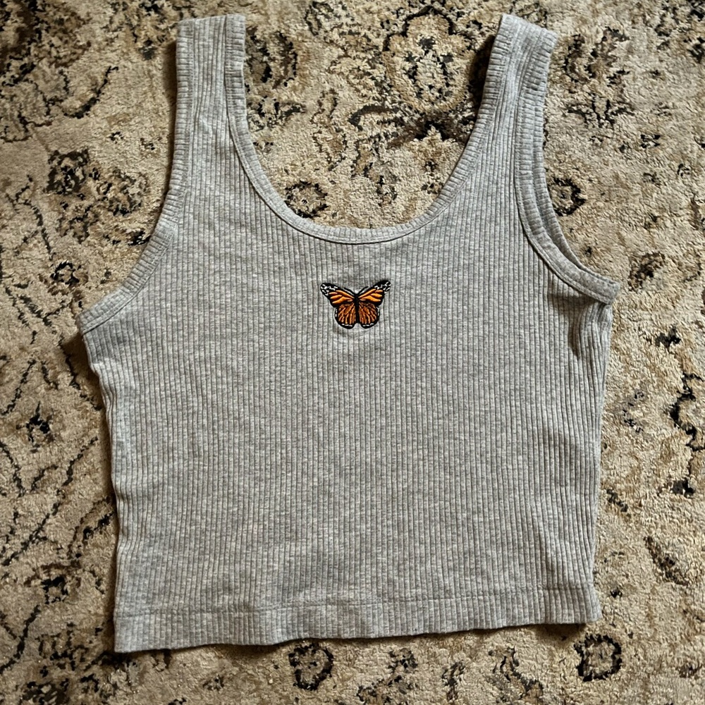cropped tanktop with butterfly embroidery